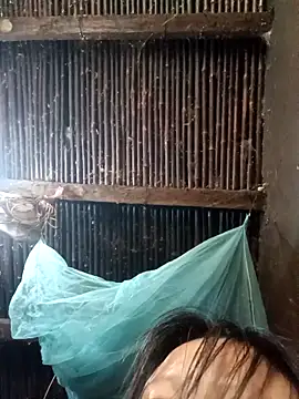 Snapshot of yoyo-mi chatting on February 25, 2026, 3:29 am yoyo-mi online show from February 25, 2026, 3:29 am