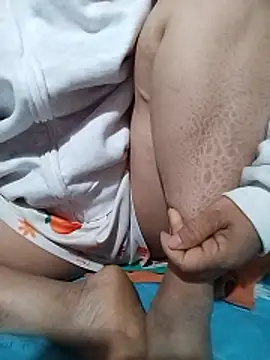 -Hazel-123 online show from January 11, 2026, 12:06 am