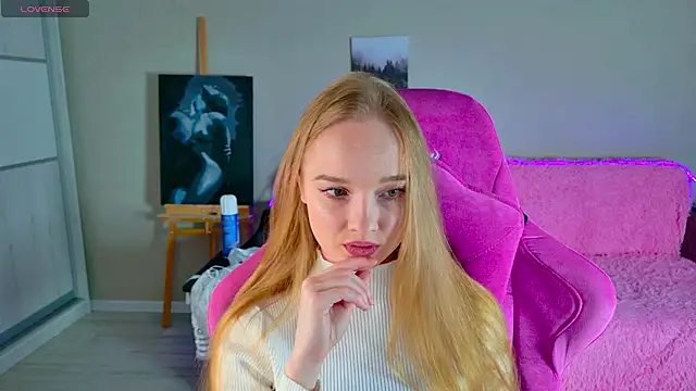 Shawty Mia online show from November 28, 2025, 2:28 pm