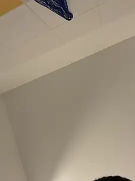 beaucouphethf online show from April 23, 2026, 6:42 pm