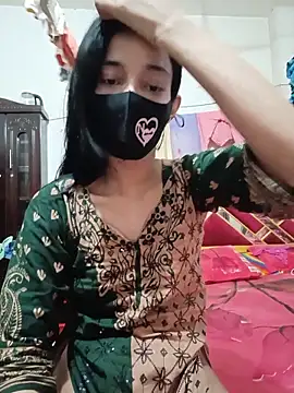 Green LaDY66 online show from June 19, 2026, 2:34 pm