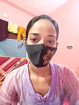 Green LaDY66 online show from April 20, 2026, 10:51 am