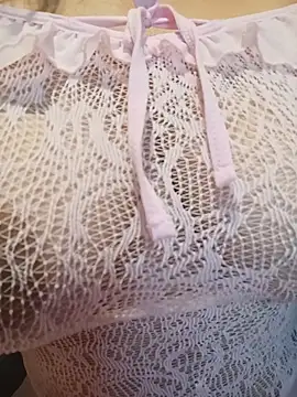 Snapshot of Sara-215 chatting on February 20, 2026, 6:19 am Sara-215 online show from February 20, 2026, 6:19 am