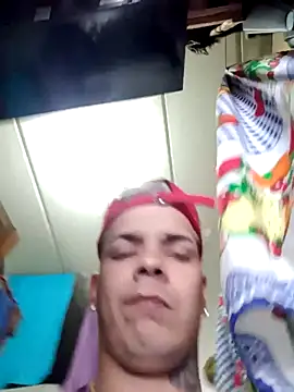 sentatebb online show from November 11, 2025, 1:39 pm