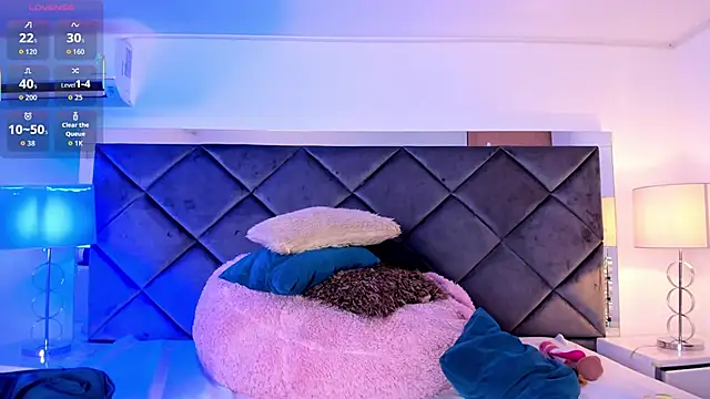 Snapshot of MadiisonGrey_ chatting on November 12, 2025, 4:05 am MadiisonGrey online show from November 12, 2025, 4:05 am