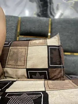 Heena Sharma982 online show from March 21, 2026, 5:50 pm