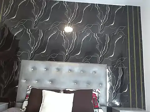 Snapshot of RyanOwenss chatting on October 29, 2025, 2:16 pm RyanOwenss online show from October 29, 2025, 2:16 pm