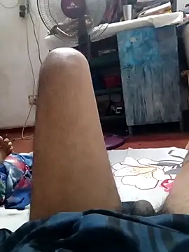 Illi08 online show from October 28, 2025, 7:35 pm