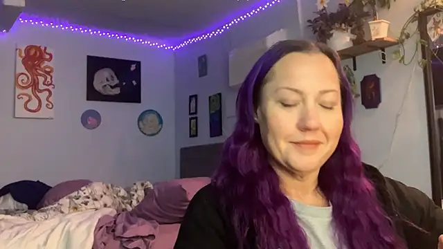 Snapshot of kristallic chatting on January 11, 2026, 3:08 pm kristallic online show from January 11, 2026, 3:08 pm