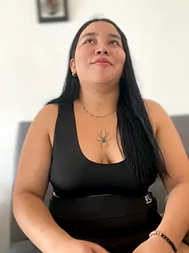 Vickybon online show from October 30, 2025, 7:22 pm