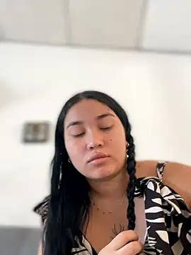 Vickybon online show from November 29, 2025, 1:22 pm