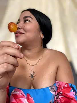 Vickybon online show from November 11, 2025, 6:58 pm