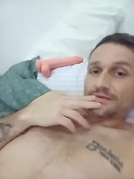 Caliguy36 online show from November 10, 2025, 6:29 am