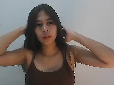 Hot cheng20 online show from November 19, 2025, 4:40 pm