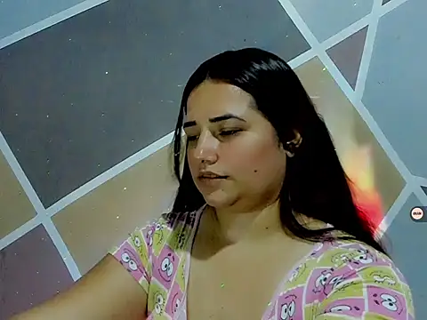 BeckyFlowers online show from November 4, 2025, 6:50 am