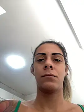 sabrinaneves online show from April 22, 2026, 2:13 pm