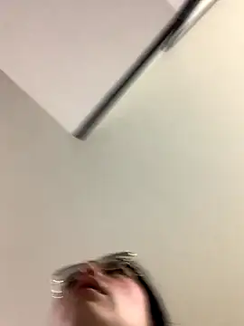 Snapshot of Naomip chatting on November 2, 2025, 3:22 am Naomip online show from November 2, 2025, 3:22 am