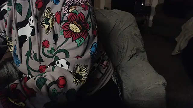 Skyl31 online show from April 25, 2026, 2:36 am