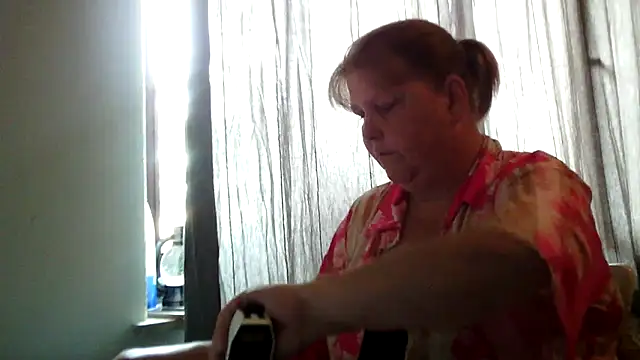 Sylviastar46 online show from June 21, 2026, 8:42 am