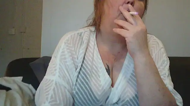 Snapshot of Sylviastar46 chatting on February 22, 2026, 10:39 am Sylviastar46 online show from February 22, 2026, 10:39 am