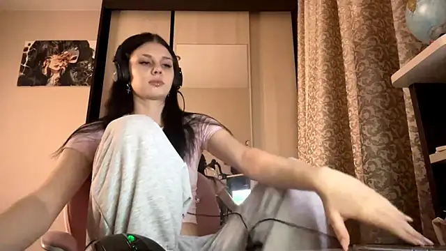 AnGallo online show from November 4, 2025, 7:06 pm