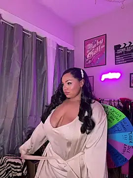 kennedylorel online show from February 15, 2026, 9:25 pm