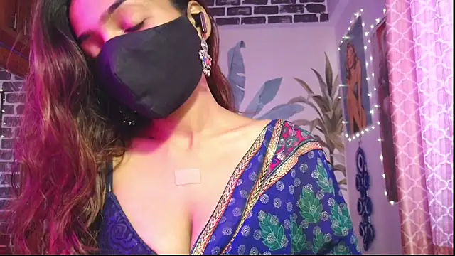 Snapshot of Saloni9 chatting on April 6, 2026, 4:46 am Saloni9 online show from April 6, 2026, 4:46 am