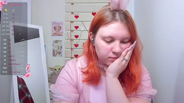 Snapshot of FoxPlayXX chatting on April 11, 2026, 6:55 pm FoxPlayXX online show from April 11, 2026, 6:55 pm