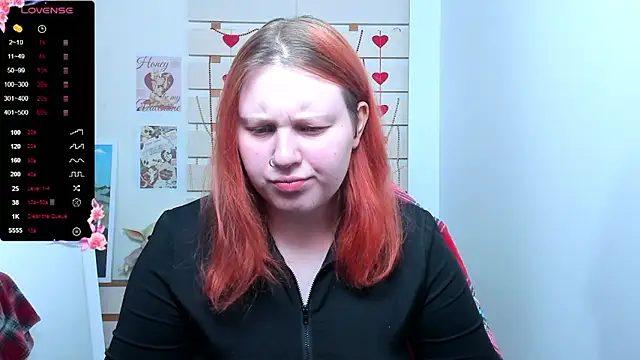 Snapshot of FoxPlayXX chatting on March 25, 2026, 7:24 pm FoxPlayXX online show from March 25, 2026, 7:24 pm