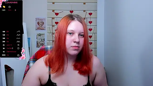 Snapshot of FoxPlayXX chatting on March 16, 2026, 1:48 pm FoxPlayXX online show from March 16, 2026, 1:48 pm