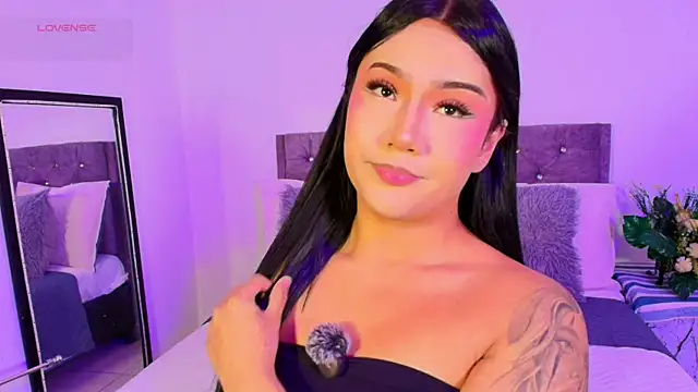 Snapshot of Vale_prado chatting on November 10, 2025, 11:59 am Vale prado online show from November 10, 2025, 11:59 am