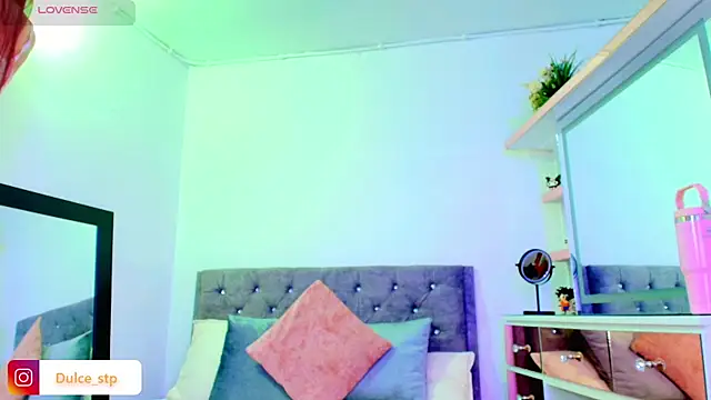 Vale prado online show from February 10, 2026, 1:15 am