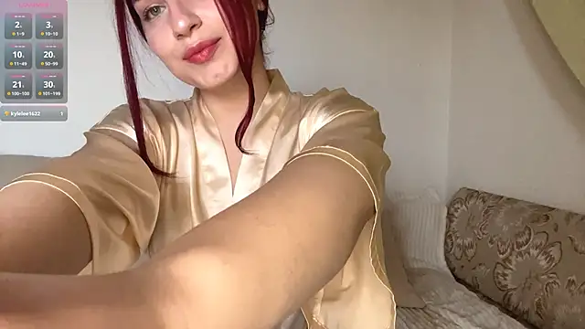 EmiIyMorgan online show from December 2, 2025, 12:29 pm