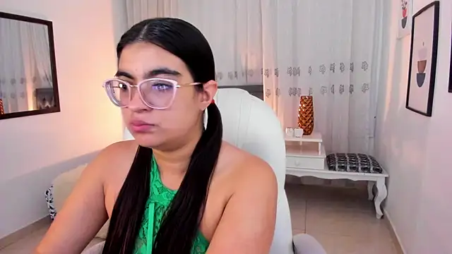 Snapshot of Luna_Jonnes1 chatting on January 16, 2026, 11:14 am Luna Jonnes1 online show from January 16, 2026, 11:14 am