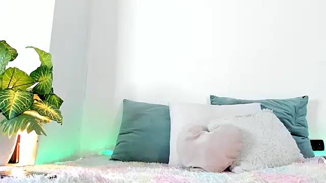 LahanaKimish online show from March 29, 2026, 4:14 am