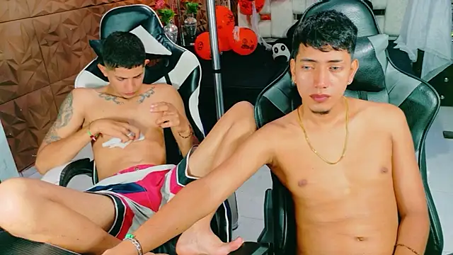 darwinandbrayann online show from November 3, 2025, 12:42 pm