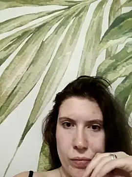 Snapshot of Sandragreg31 chatting on November 6, 2025, 9:52 pm Sandragreg31 online show from November 6, 2025, 9:52 pm