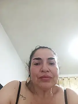 Snapshot of MaryRoze_ chatting on May 30, 2026, 1:45 am MaryRoze online show from May 30, 2026, 1:45 am