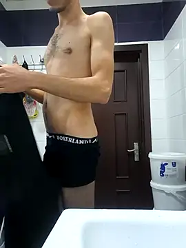 Snapshot of ZAminn6789 chatting on November 30, 2025, 6:47 am ZAminn6789 online show from November 30, 2025, 6:47 am