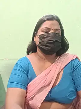 Snapshot of tamil_Nithya_J chatting on May 18, 2026, 10:53 am tamil Nithya J online show from May 18, 2026, 10:53 am