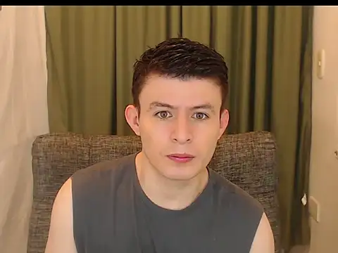 Snapshot of MARCUS_FIRE chatting on November 22, 2025, 7:24 pm MARCUS FIRE online show from November 22, 2025, 7:24 pm