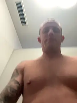 superbertok online show from February 3, 2026, 6:46 pm