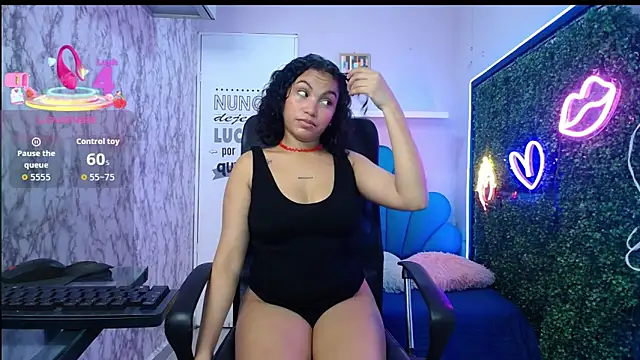 valeria martinez19 online show from January 6, 2026, 3:10 am