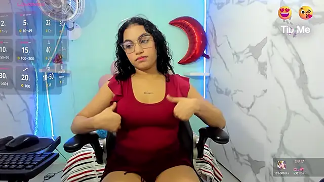 Snapshot of valeria_martinez19 chatting on April 20, 2026, 3:09 am valeria martinez19 online show from April 20, 2026, 3:09 am