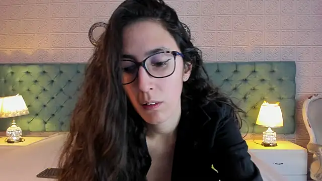 GirafMusic online show from February 8, 2026, 1:03 am