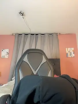 Snapshot of Veronica_Kane chatting on October 30, 2025, 2:21 am Veronica Kane online show from October 30, 2025, 2:21 am