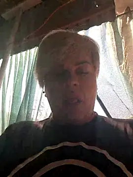 Snapshot of MilkySky chatting on April 19, 2026, 7:42 am MilkySky online show from April 19, 2026, 7:42 am