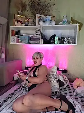 Snapshot of MilkySky chatting on April 14, 2026, 7:08 pm MilkySky online show from April 14, 2026, 7:08 pm