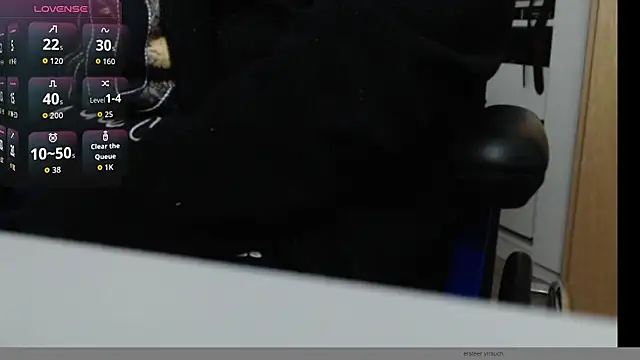 Snapshot of Guttermann chatting on October 31, 2025, 2:30 am Guttermann online show from October 31, 2025, 2:30 am