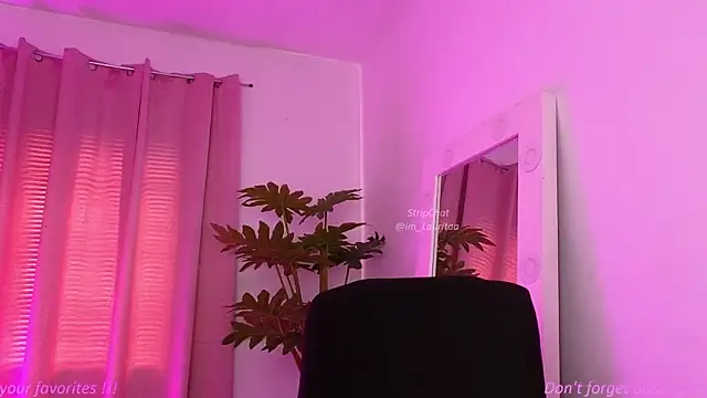 BabyLauritaa online show from April 13, 2026, 6:12 pm